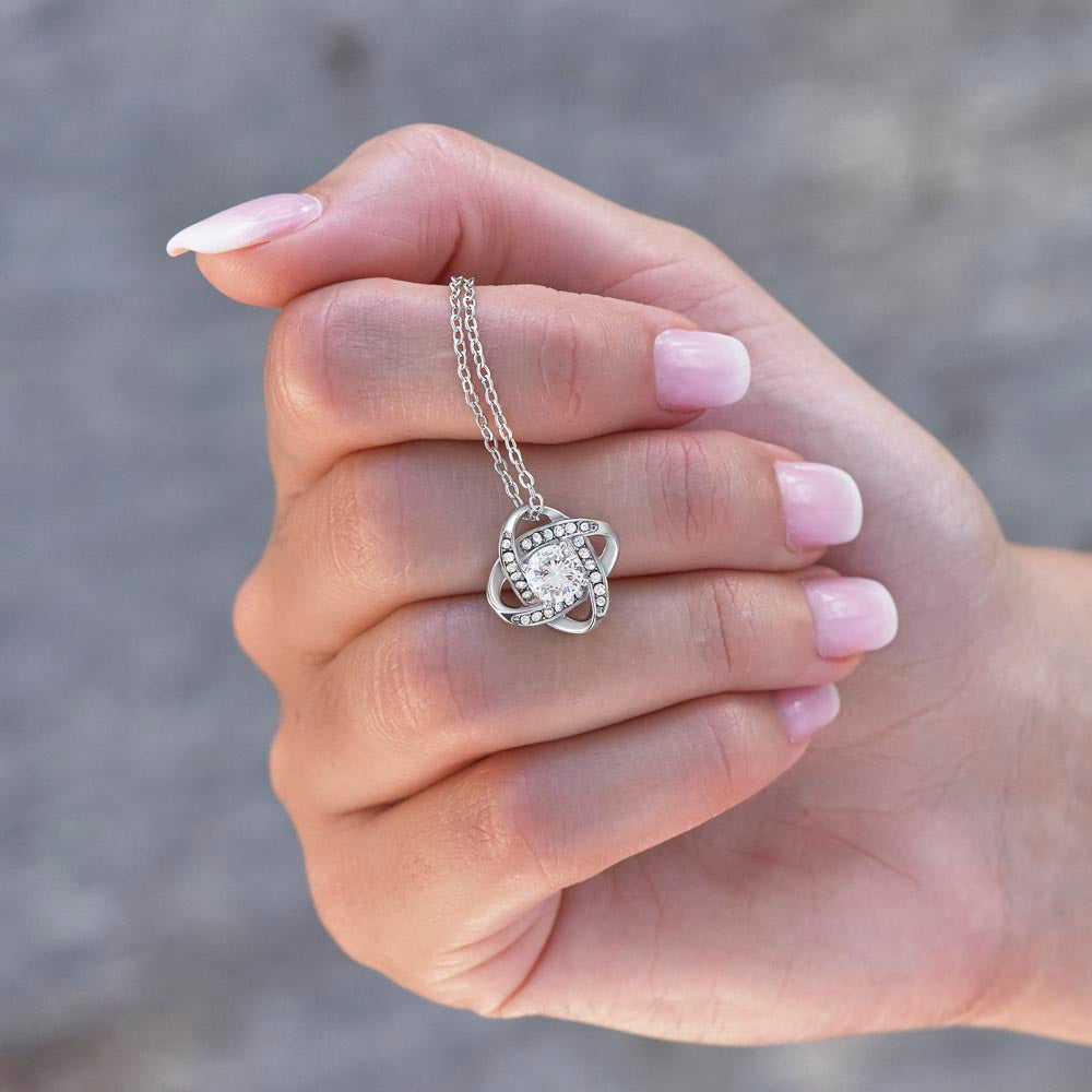 para mi hermosa madre -Love Knot Necklace
